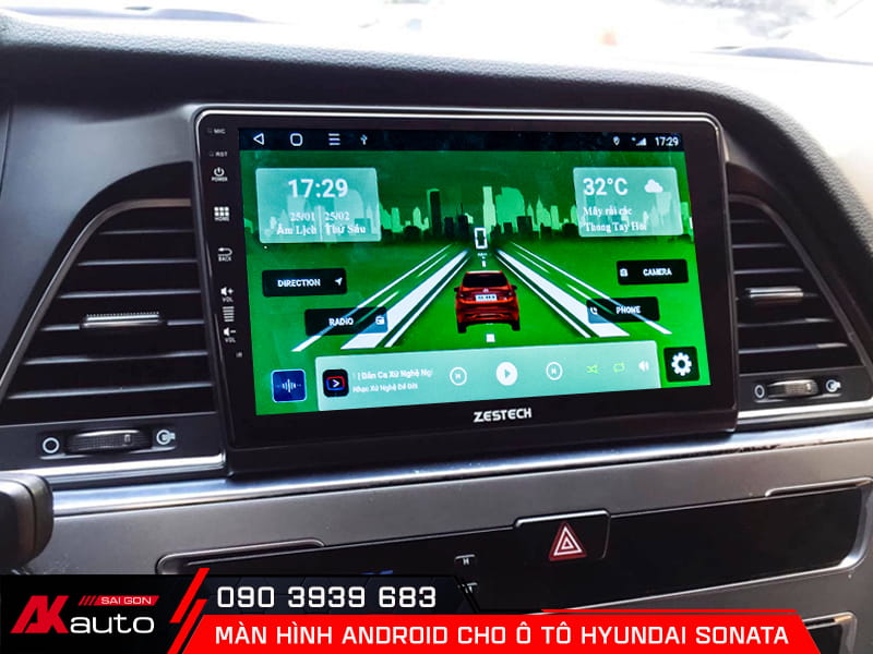 Cận cảnh màn hình android ô tô Hyundai Sonata