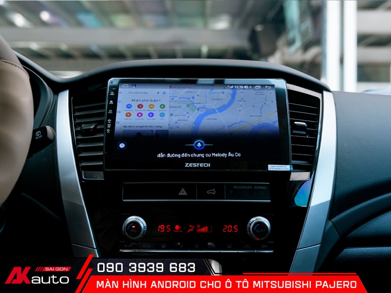 Màn hình android ô tô Mitsubishi Pajero hỗ trợ điều khiển bằng giọng nói