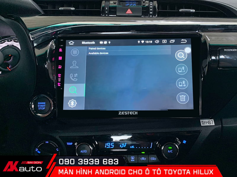 Màn hình android ô tô Toyota Hilux có thiết kế hiện đại